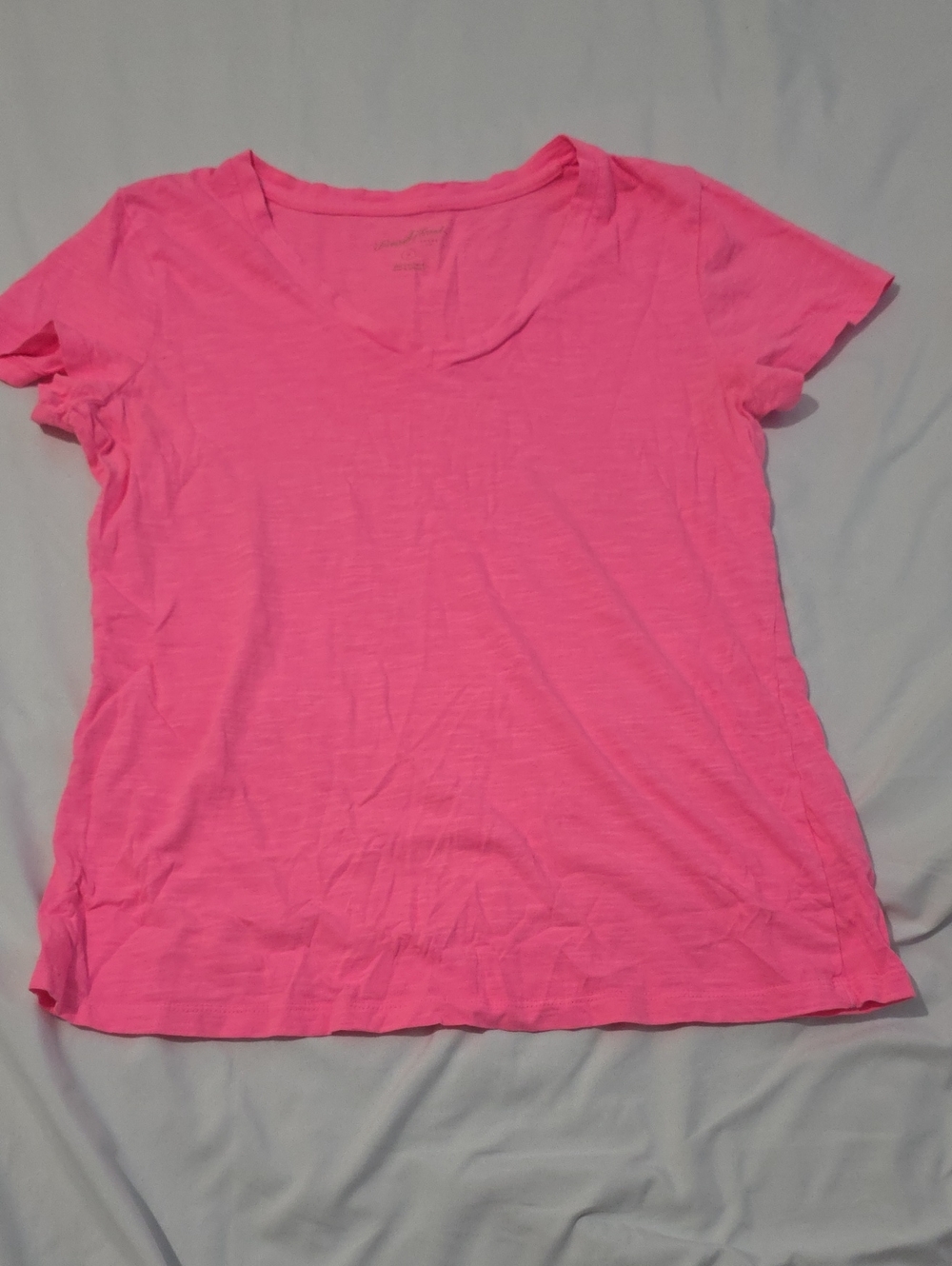 Universal Thread Hot Pink V-Neck Short Sleeve Tee